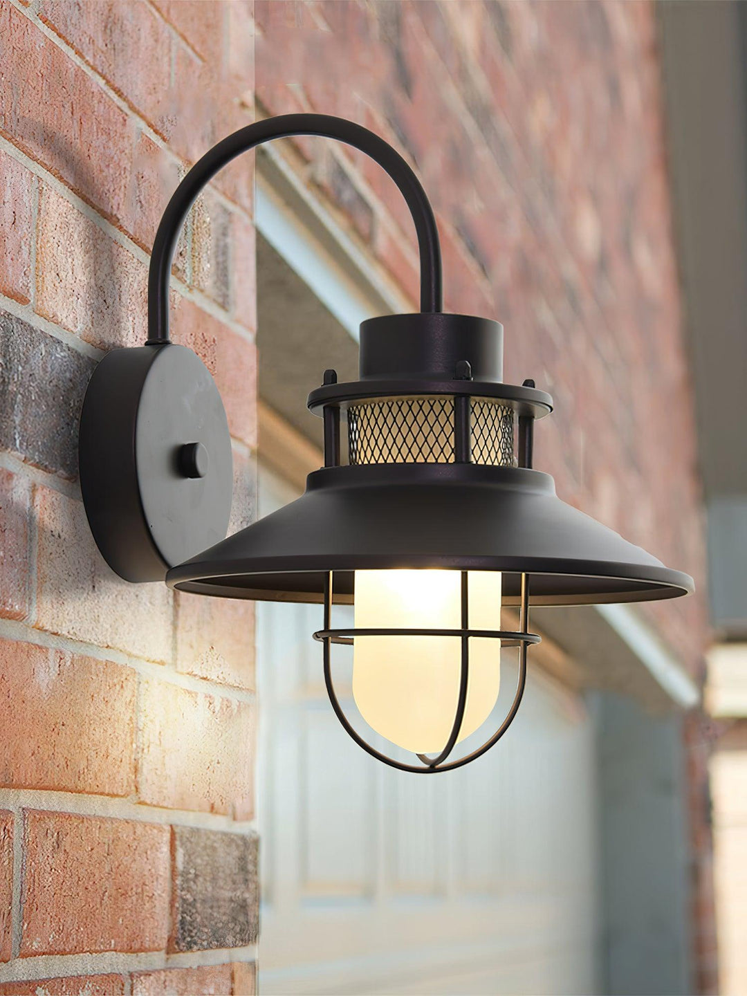 Felix Outdoor Wall Lamp | Industrial Waterproof Light Fixture